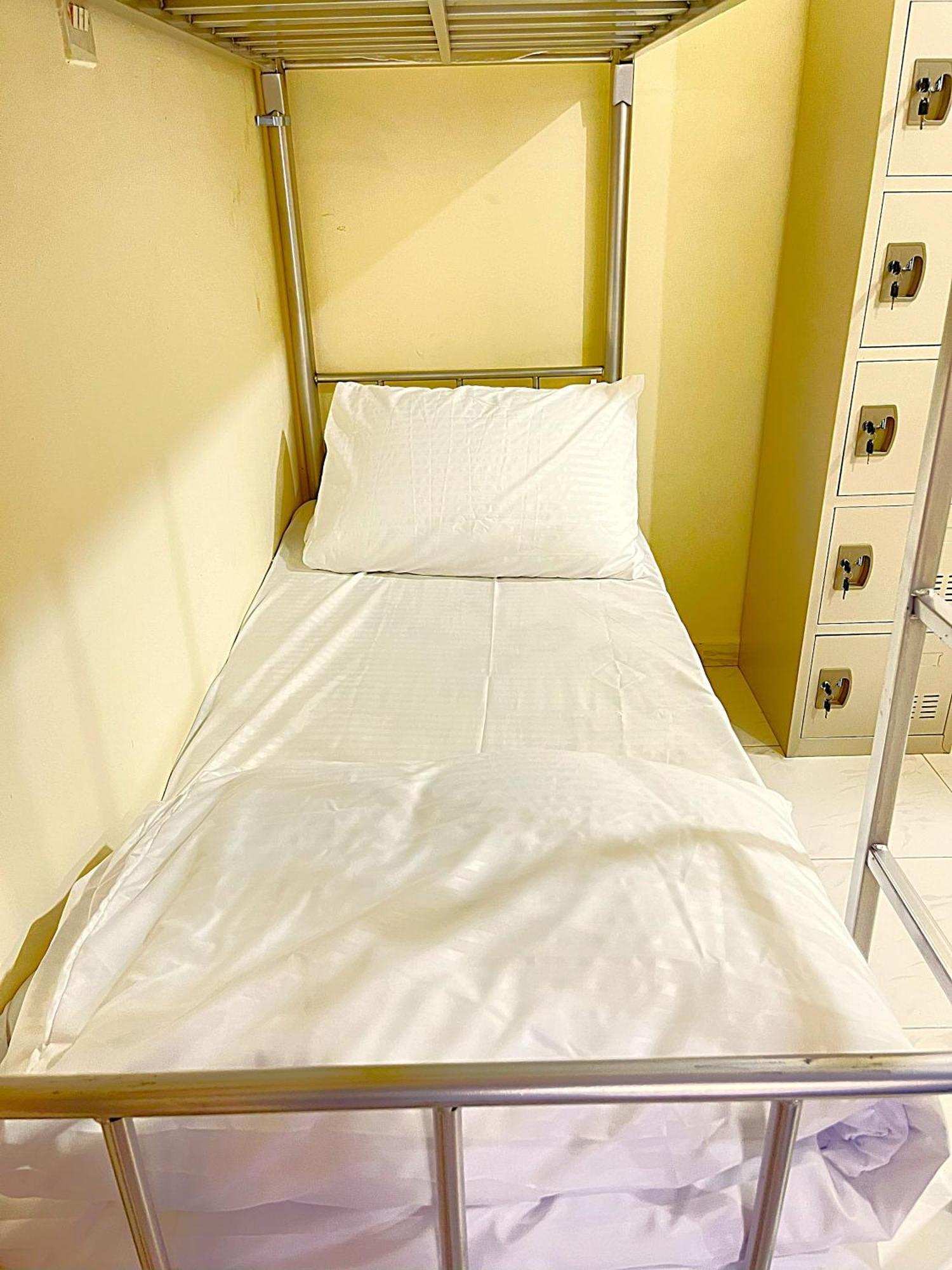 Yoko Luxury Hostel Dubai Ngoại thất bức ảnh