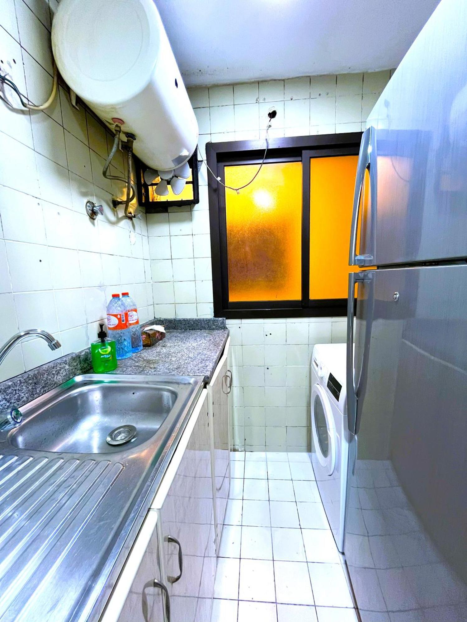 Yoko Luxury Hostel Dubai Ngoại thất bức ảnh