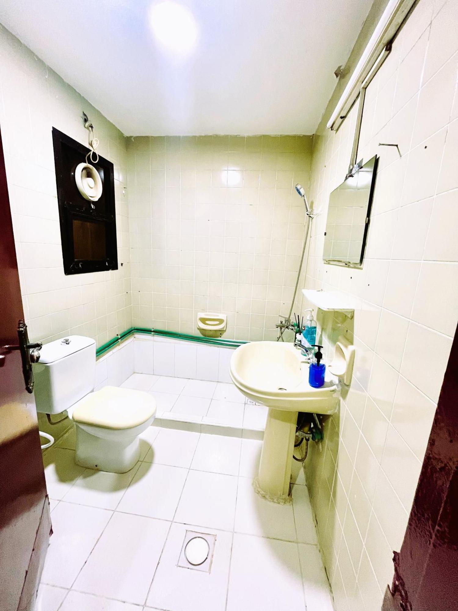Yoko Luxury Hostel Dubai Ngoại thất bức ảnh